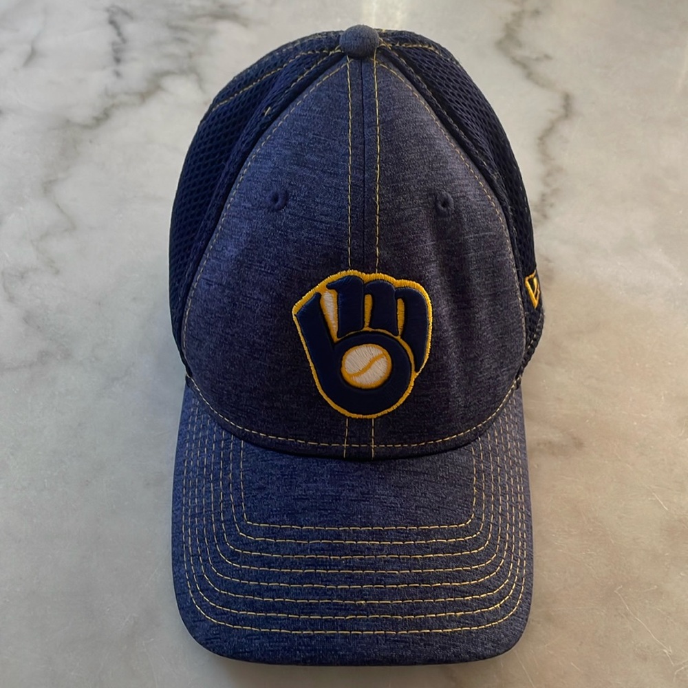 New Era 39 Thirty Baseball ⚾️ Milwaukee Brewers Hat Medium/Large Size